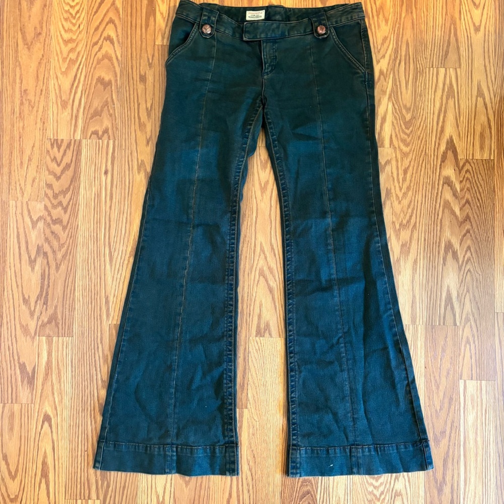 Free People Flare Wide Leg Boho Jeans Size 30 Dirty Blue inseam 32.5”
